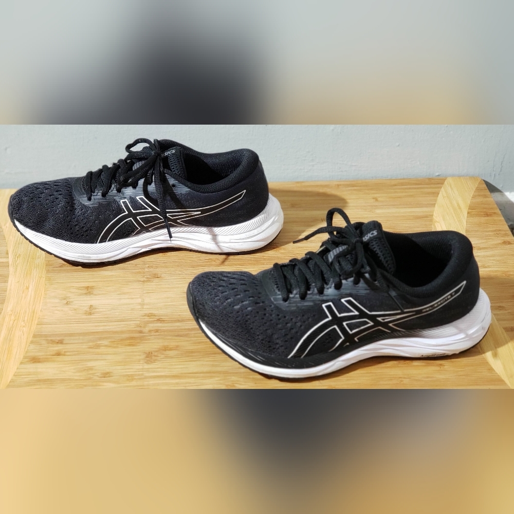 Asics Womens Gel Excite 7   1012A562 Black Running Shoes Size 8